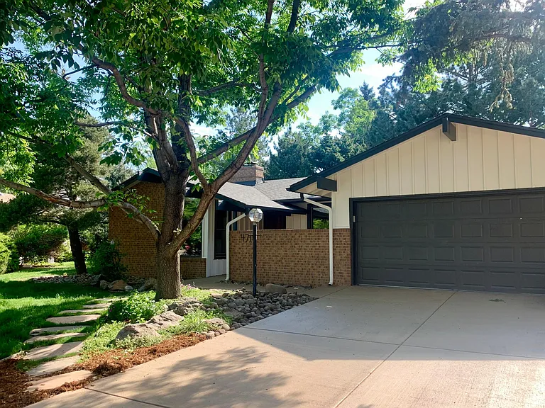 4715 Harrison Ave — Photo 6