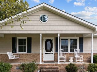 309 Cedar Ln, Washington, NC 27889