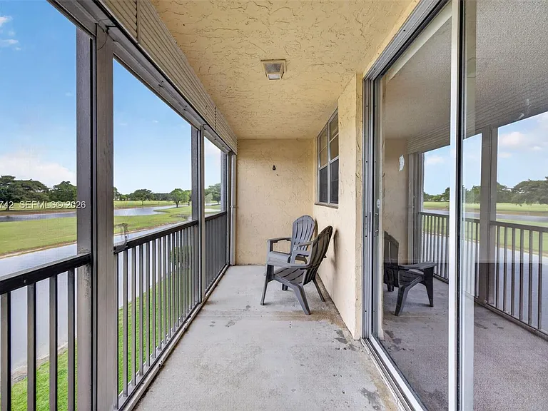 3100 W Rolling Hills Cir #303 — Photo 46
