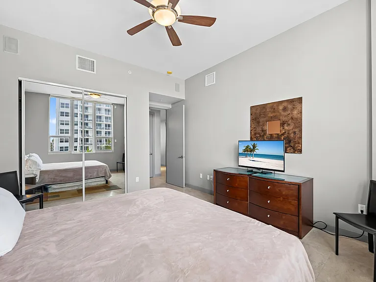 701 SE 21st Ave #501 — Photo 23