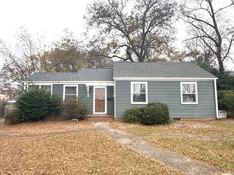 1142 Mona Dr — Photo 1