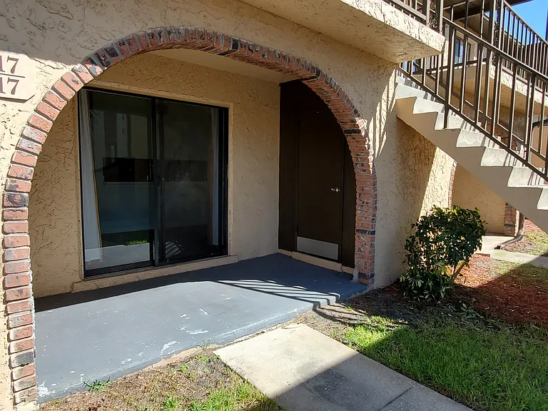 117 San Paulo Cir — Photo 12