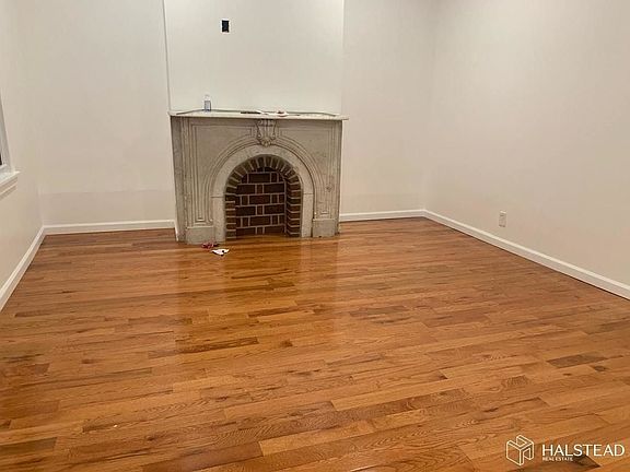 3rd image of 36-13 34th St #3