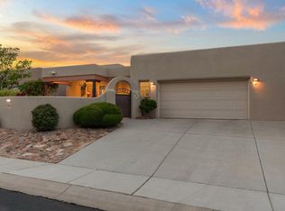 1047 Joshua Dr SE, Rio Rancho, NM 87124