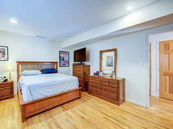 160-32 11th Avenue image 20 of 40