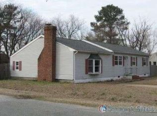 8149 Meandering Ln, James Store, VA 23128