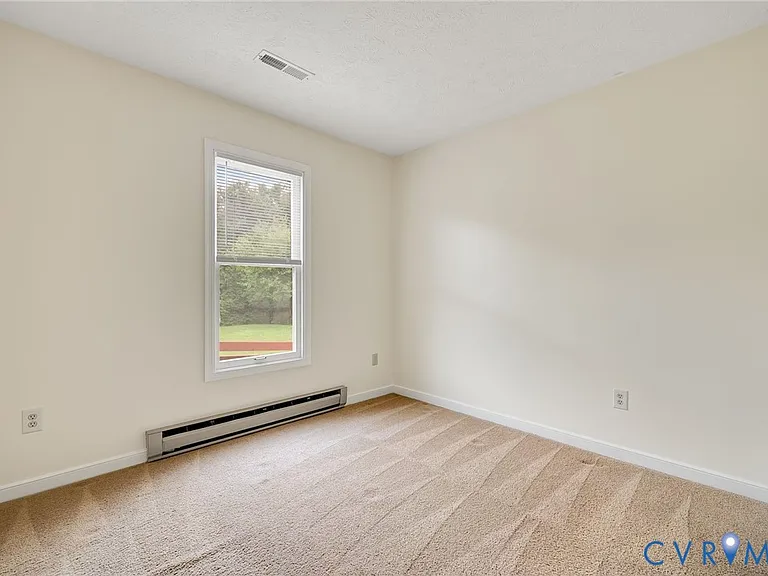7432 Shire Pkwy — Photo 15