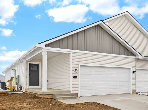 1507 Foxtail Dr SE, Altoona, IA 50009