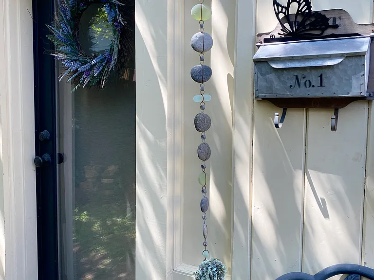 414 Temby St — Photo 1