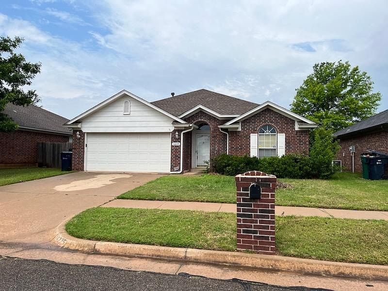 1st image of 16225 Seminole Dr
