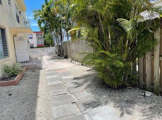 785 81st St, Miami Beach, FL 33141