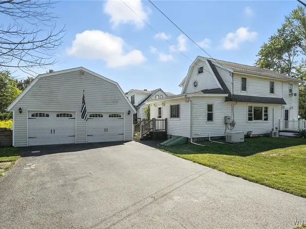 9379 Lafayette St, Angola, NY 14006