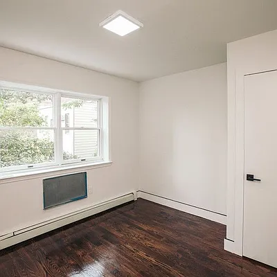 Rented by Spot It Realty LLC | media 34