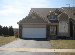 1043 Birch Ln, Romeoville, IL 60446