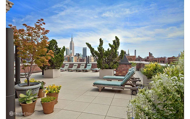 Sold by Douglas Elliman | media 14