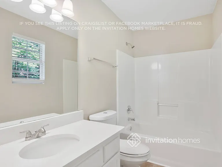 7607 Stonedraw Ct — Photo 16