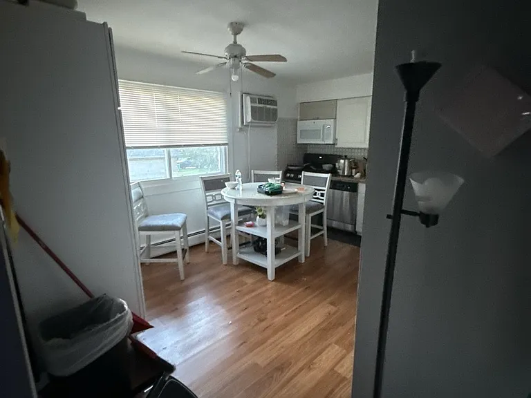 10310 Mansfield Ave #2S — Photo 8