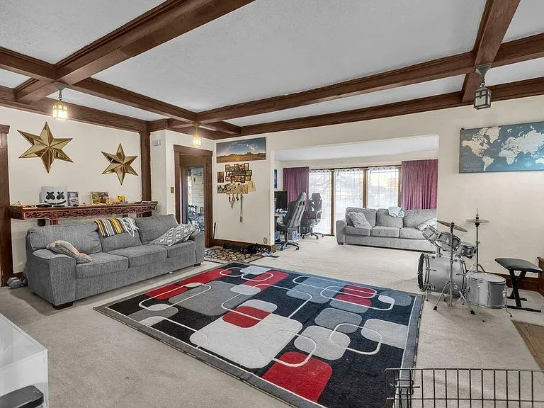 223 S Edward St #1 — Photo 11