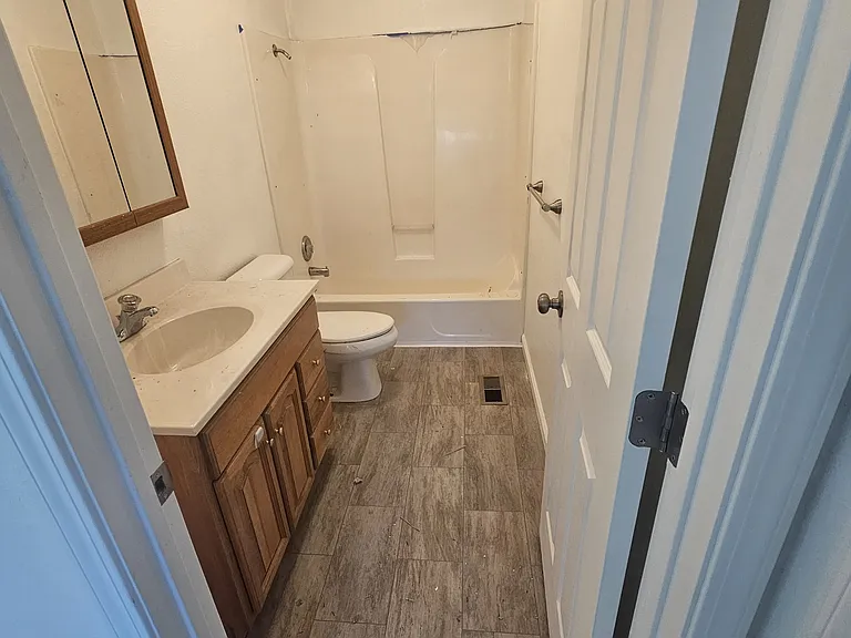 81 Madden Ln #A — Photo 7