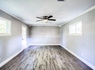 810 Charles Rd, Houston, TX 77076