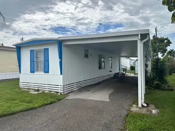 (undisclosed Address), Naples, FL 34113