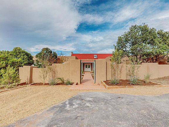 2nd image of 3172 Vista Sandia