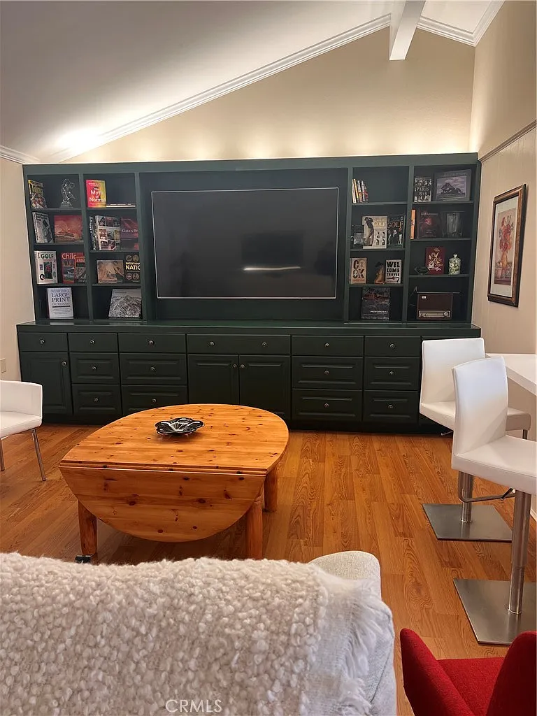 2 bed, 953 sqft, $3,250 — Photo 4