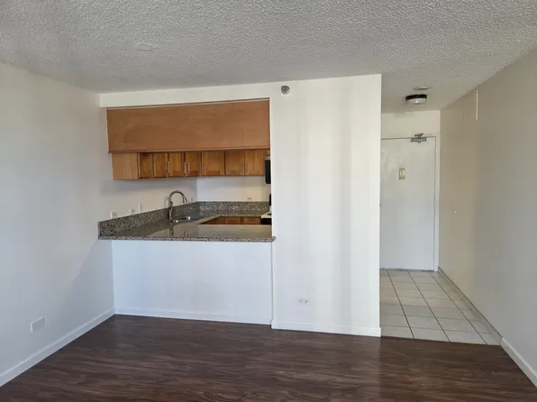 876 Curtis St APT 1101, Honolulu, HI 96813