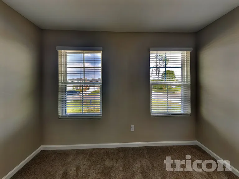 10259 Old Dixie Hwy — Photo 10