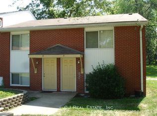 903 NE 68th Ter APT C, Gladstone, MO 64118