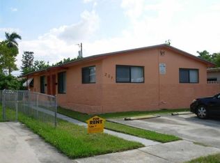 227 SW 9th St, Hallandale Beach, FL 33009