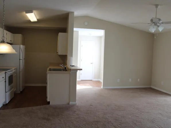 8545 Hopkins Cir, Myrtle Beach, SC 29575