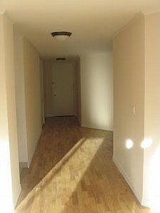 3rd image of 40 E 94th St APT 7A