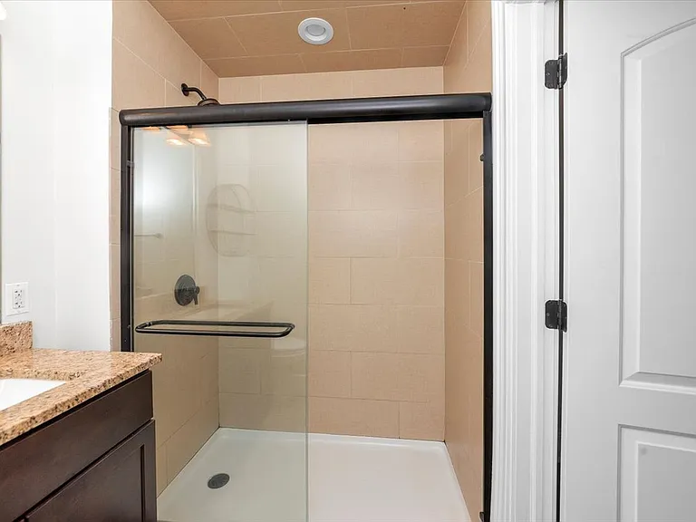 2501 Green Bay Rd #403-A — Photo 15