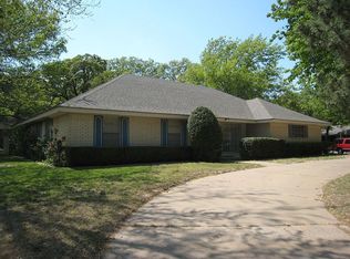 7204 NW 31st St, Bethany, OK 73008