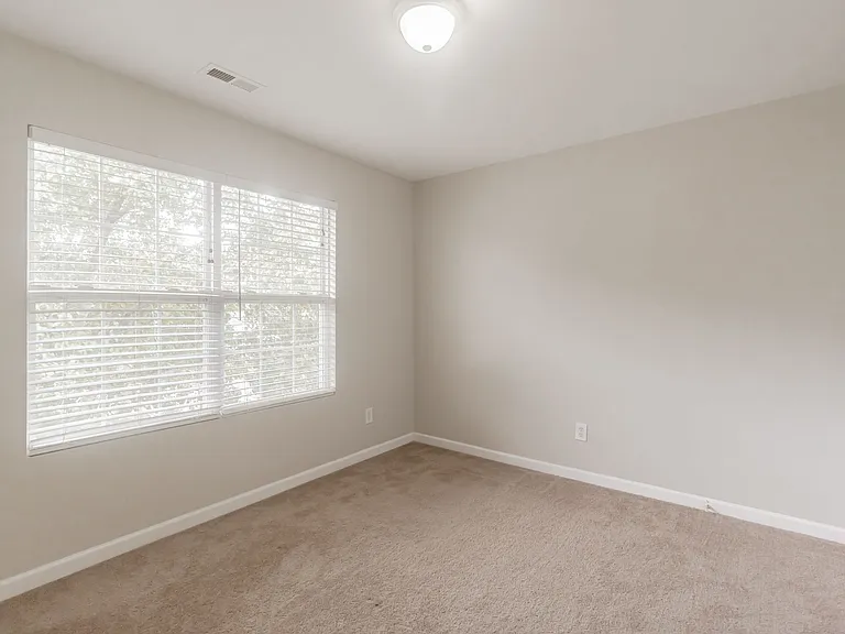 125 Cloverwood Dr SW — Photo 23