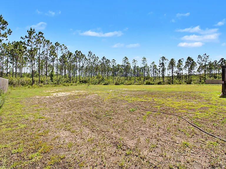 99 McClelland Loop NE — Photo 24