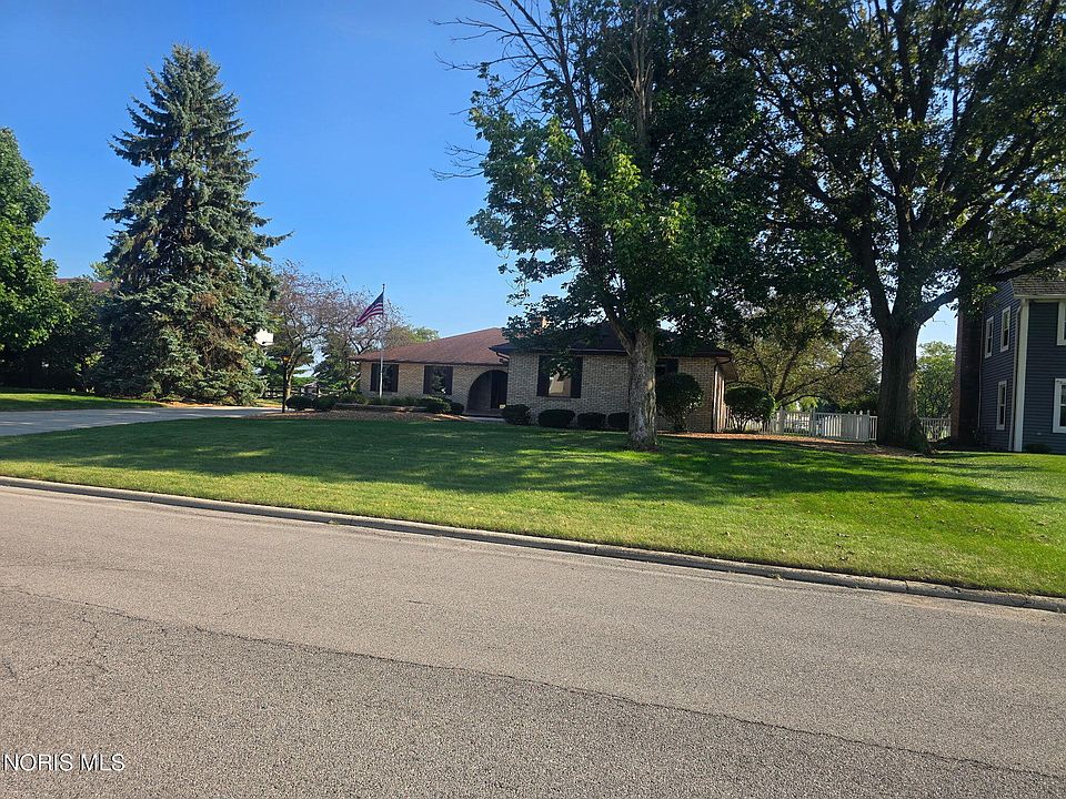 1st image of 1101 Muirfield Dr