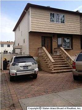1st image of 591 Naughton Ave