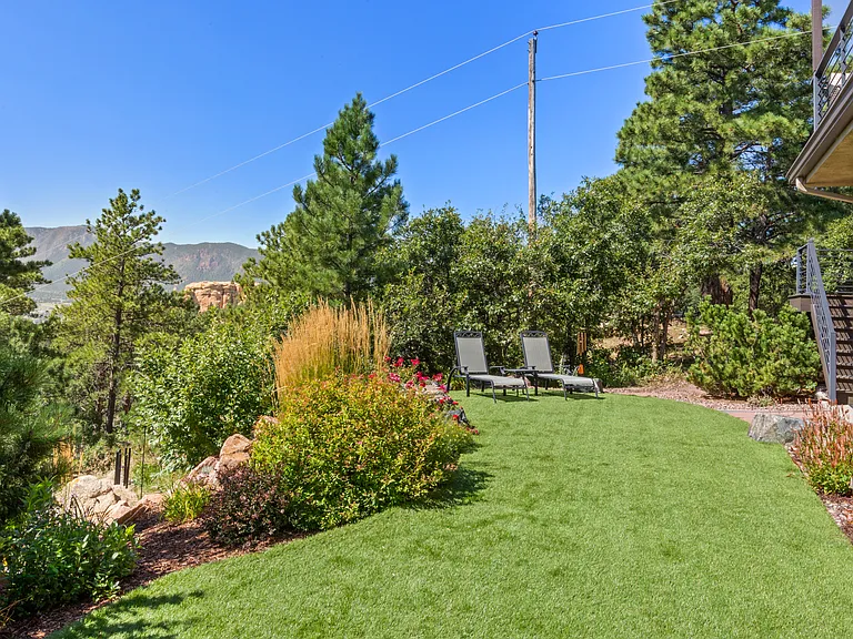 3175 Hamal Cir — Photo 27
