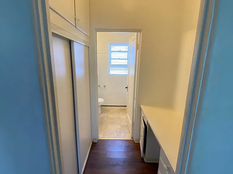 2254 5th Ave #8 — Photo 6