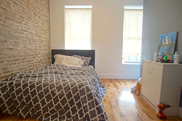 Rented by Lofts and Flats LLC | media 25