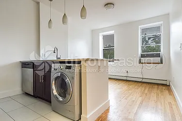 Rented by Dixon Advisory USA Inc.