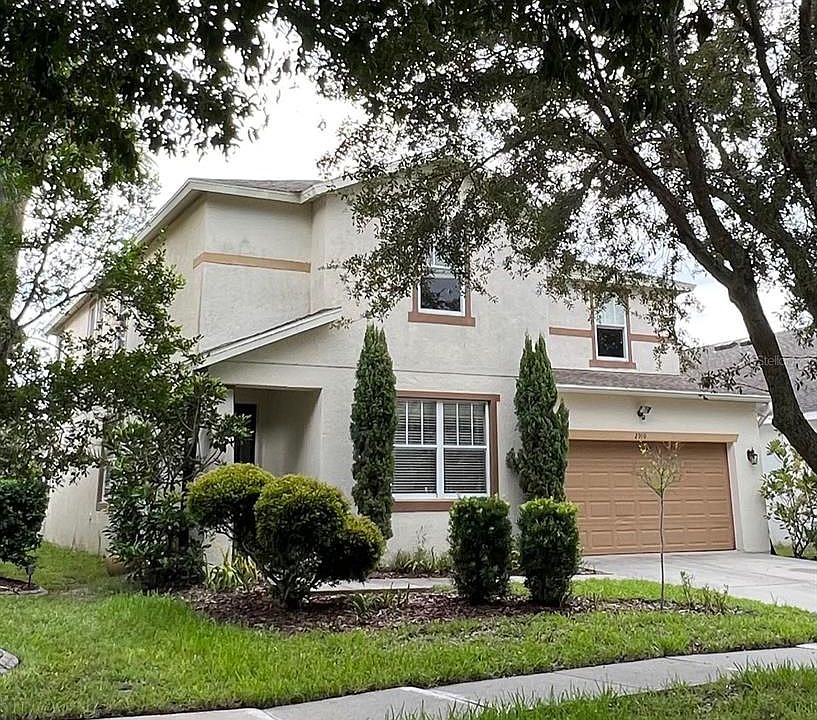 1st image of 2910 Winglewood Cir