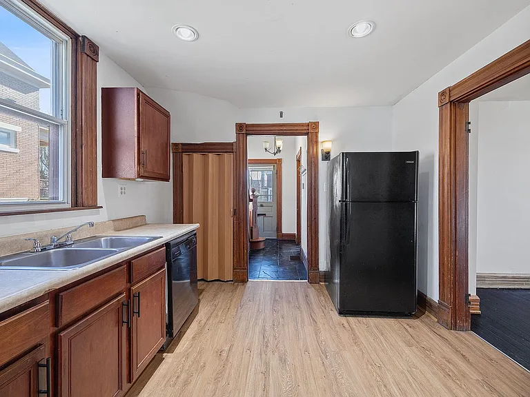 3713 Lovell Ave — Photo 14