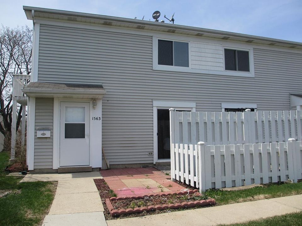 1st image of 1563 Cornell Pl