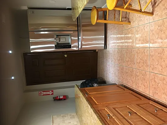 Rented by Peter Meskouris LREB | media 10