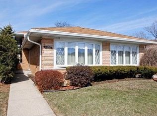 4608 Jerome Ave, Skokie, IL 60076
