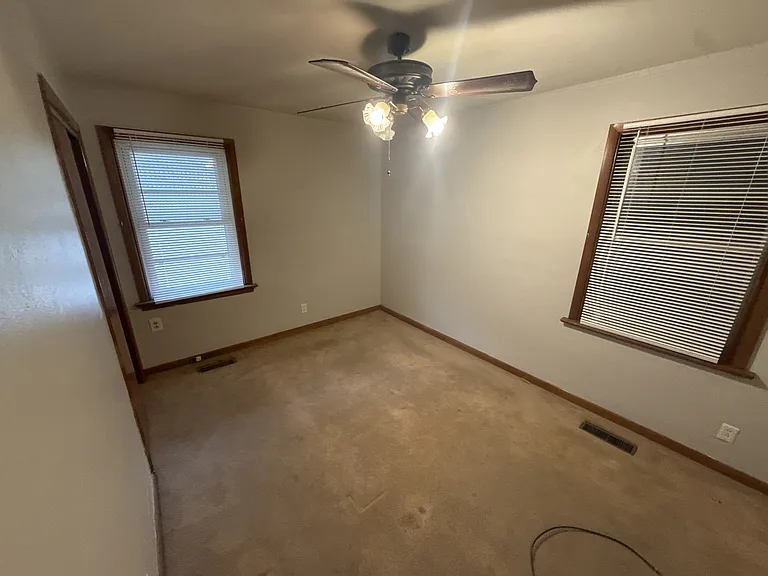 223 Wiegel Dr — Photo 30