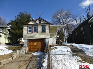 2719 S 25th St, Omaha, NE 68105